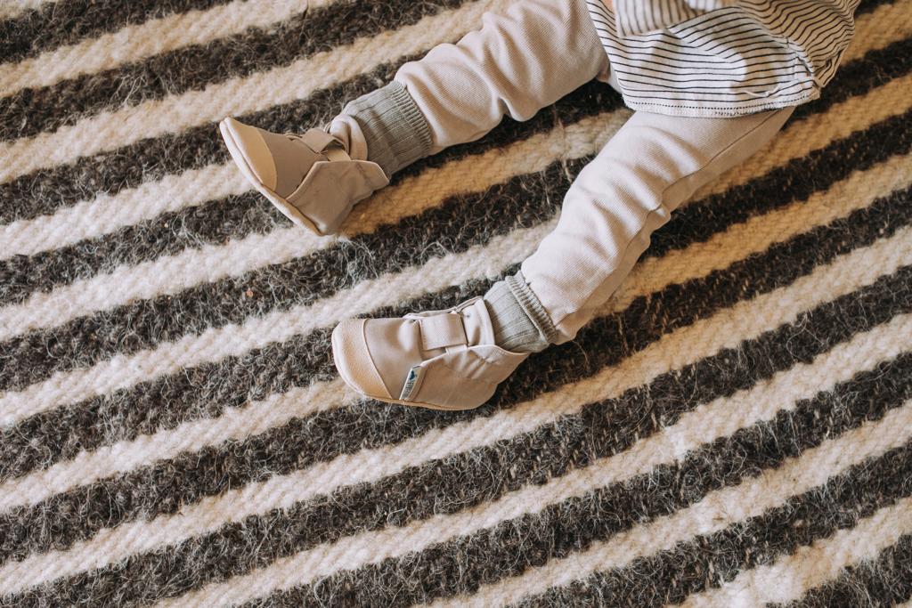 נעליים אורטופדיות לתינוקות מתי זה הכרחי ומתי לא