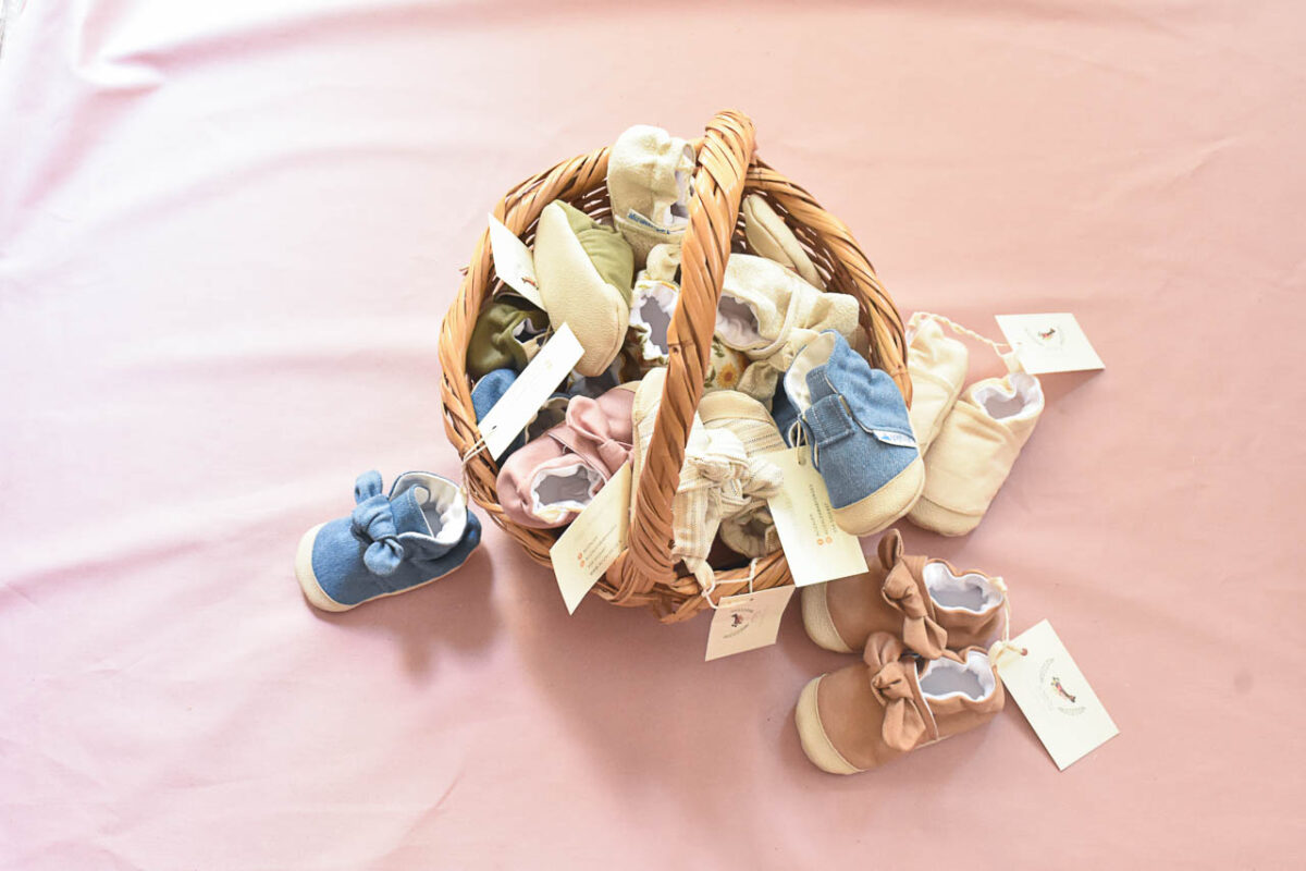 נעליים לתינוקות בעונות השנה השונות איך לבחור את הנעל המתאימה לכל עונה