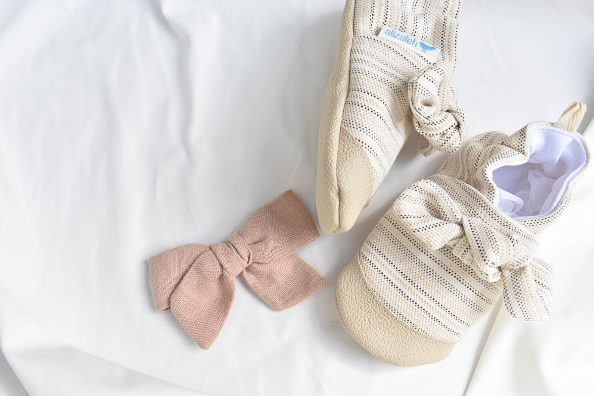 נעליים לתינוקות שמתחילים ללכת תומכות בצעדים הראשונים